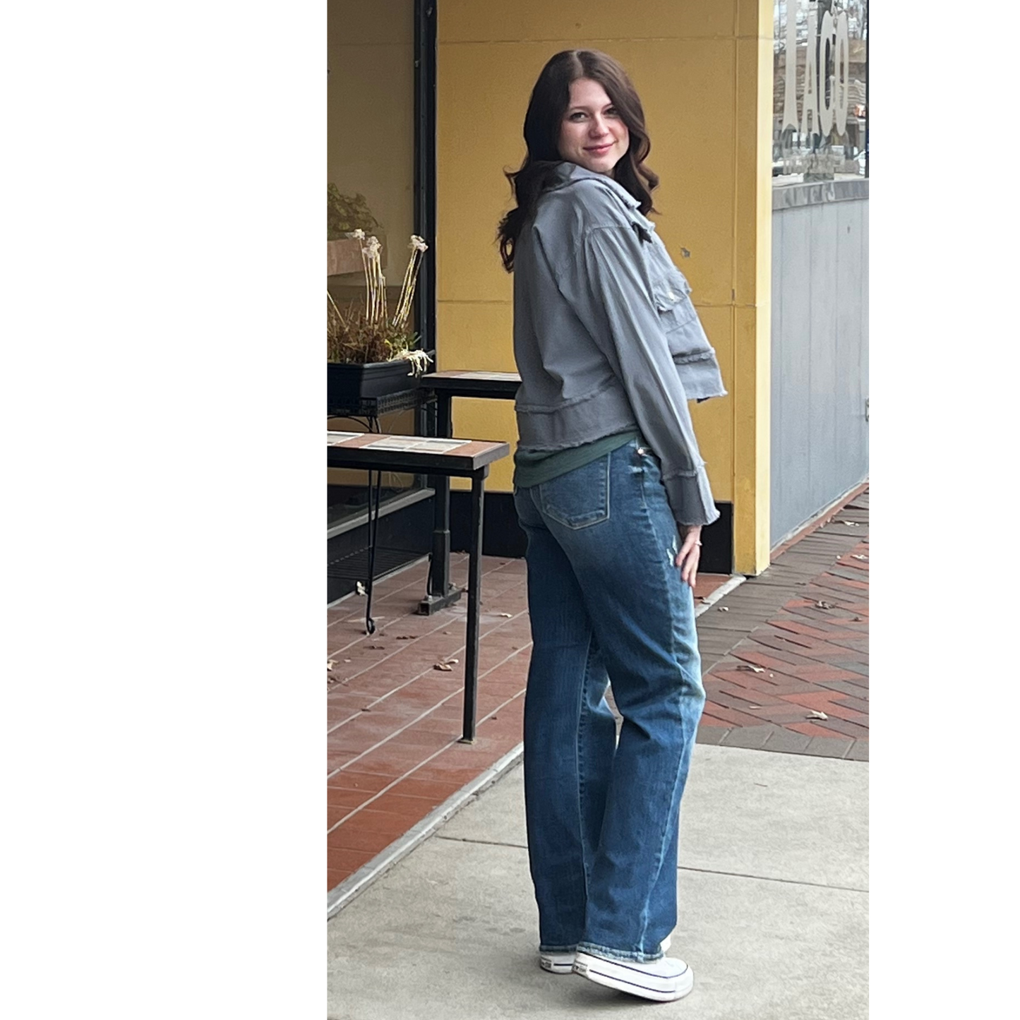 Khloe- Judy blue 90's high rise straight leg jean