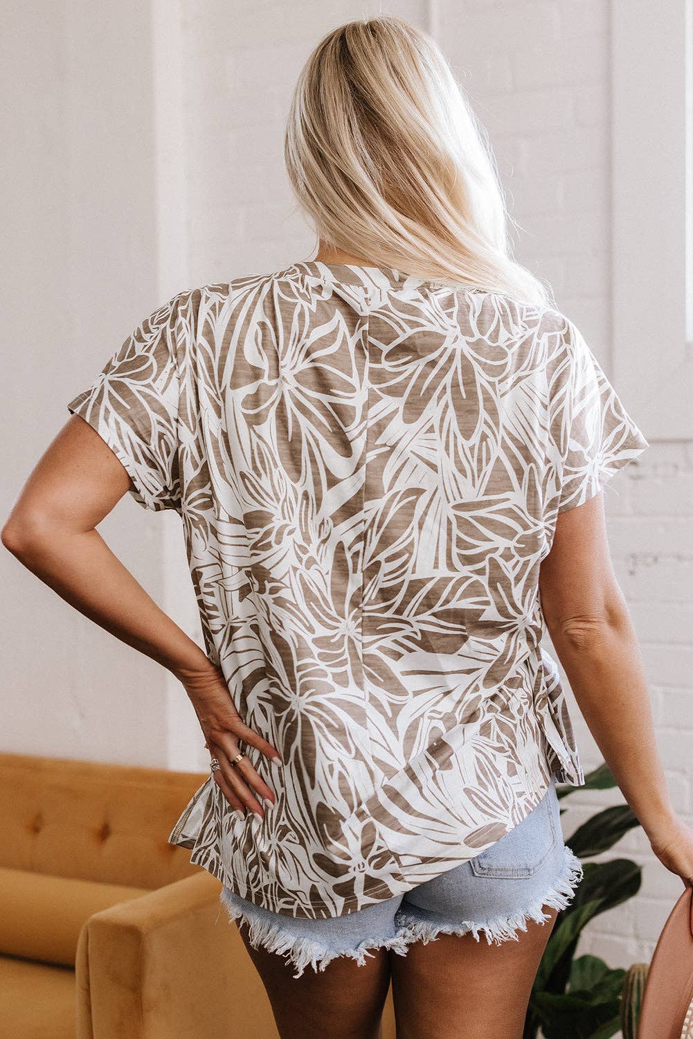 Khaki Floral Print V Neck Short Sleeve Blouse