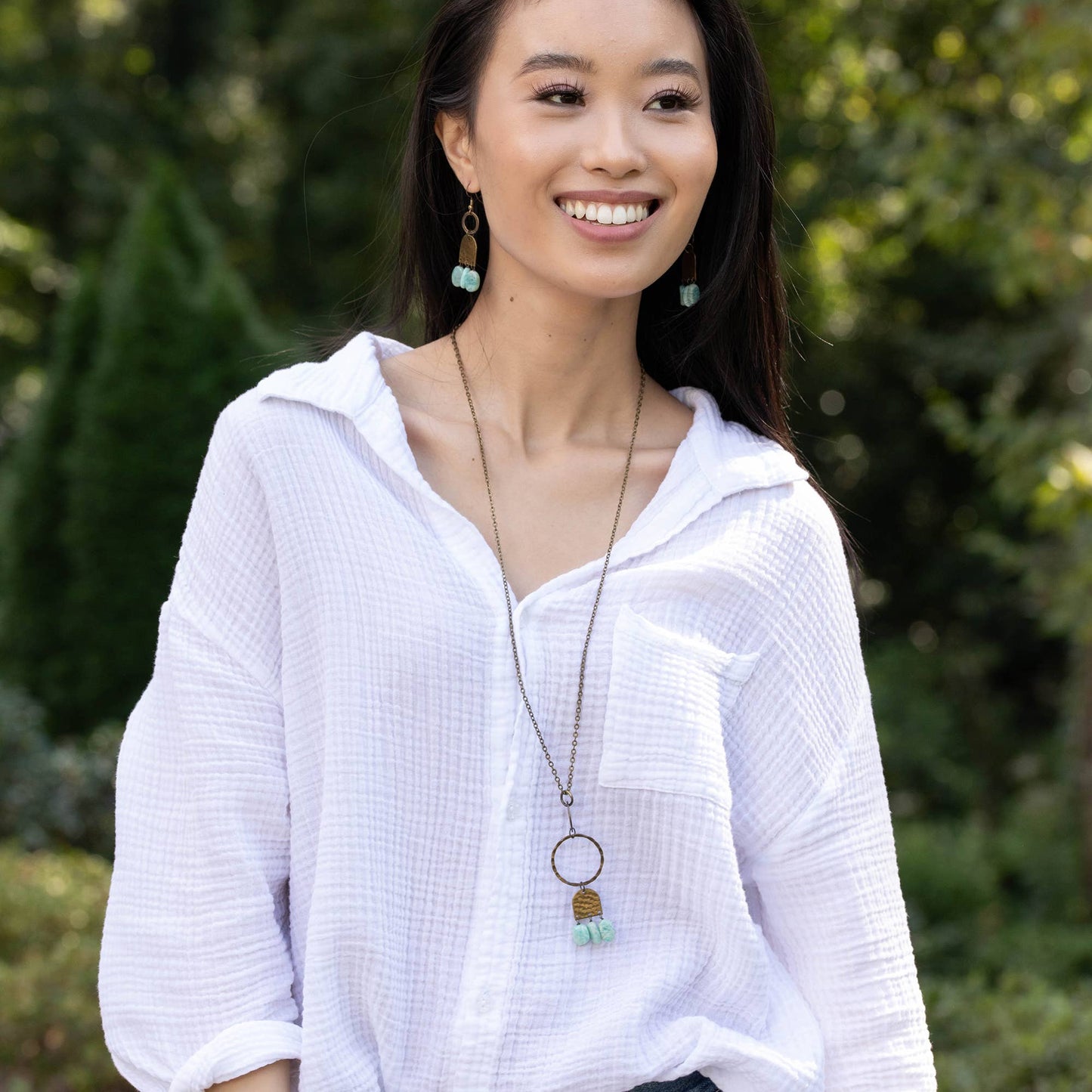 Antique Brass Linked Hoop & Amazonite necklace