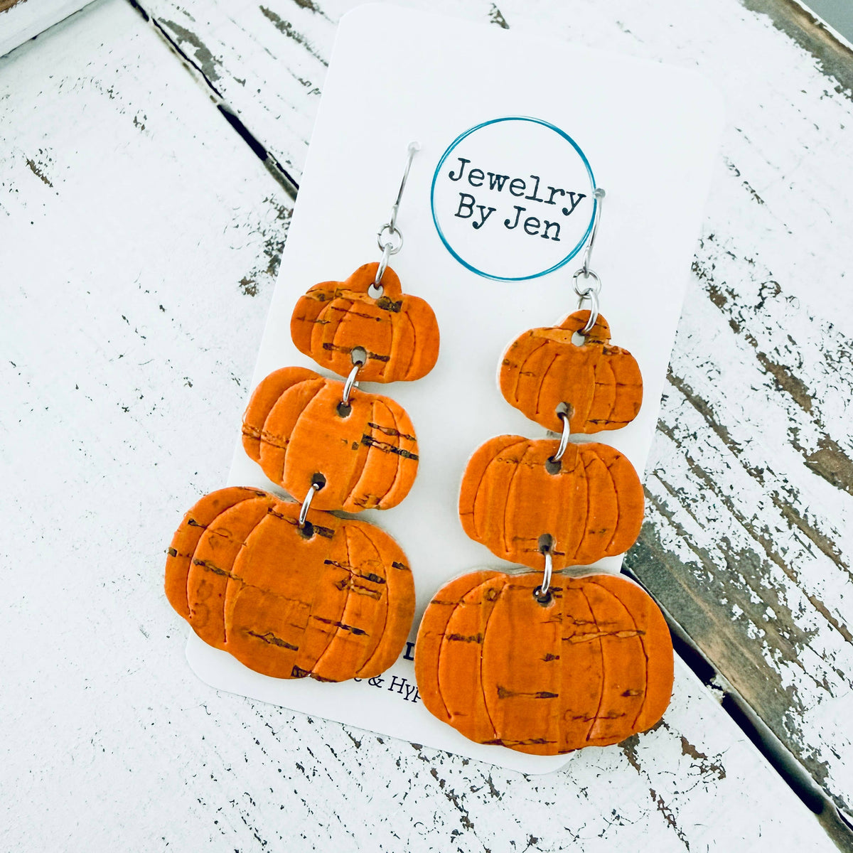 Embossed Stacked Pumpkins: Orange Cork