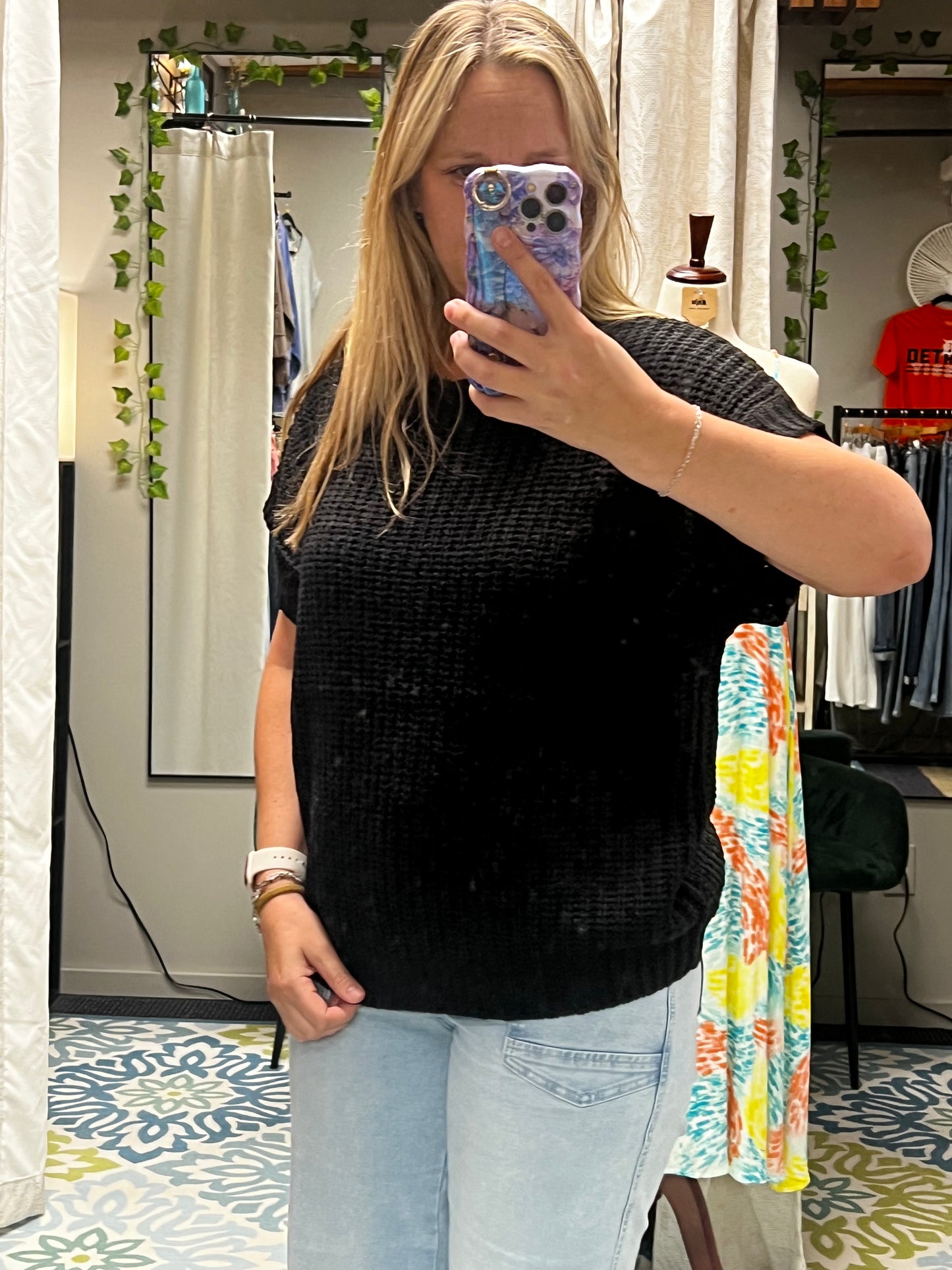 Black short sleeve sweater