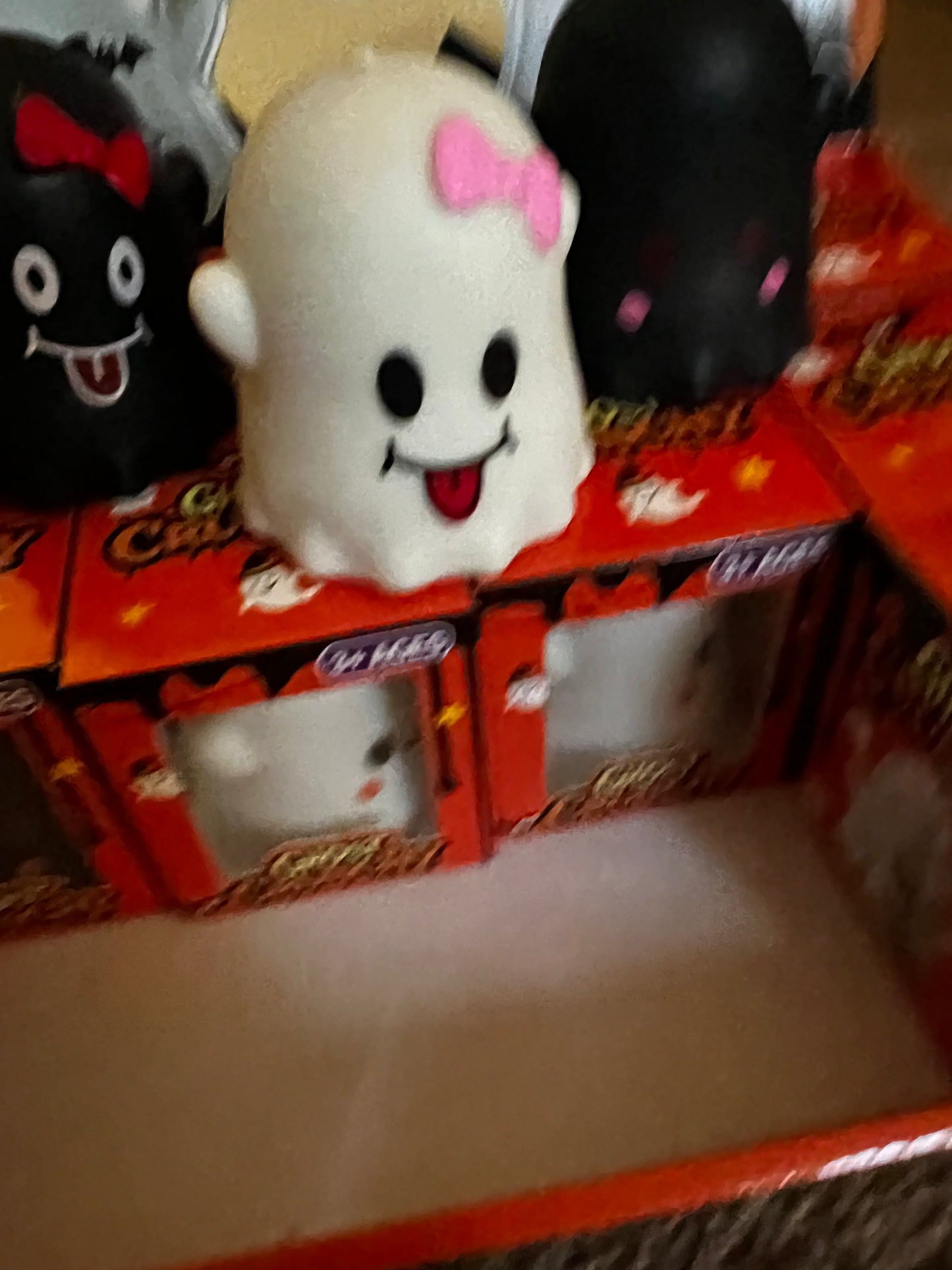 Ghost crunchy squishy