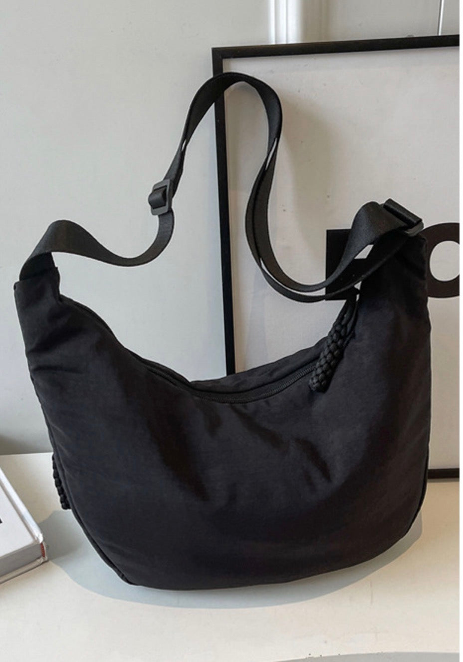 Crosssbody bag