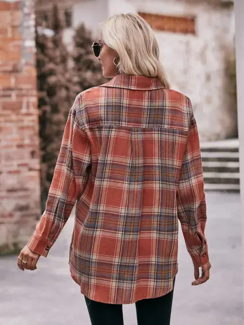 Oversized buttondown plaid top