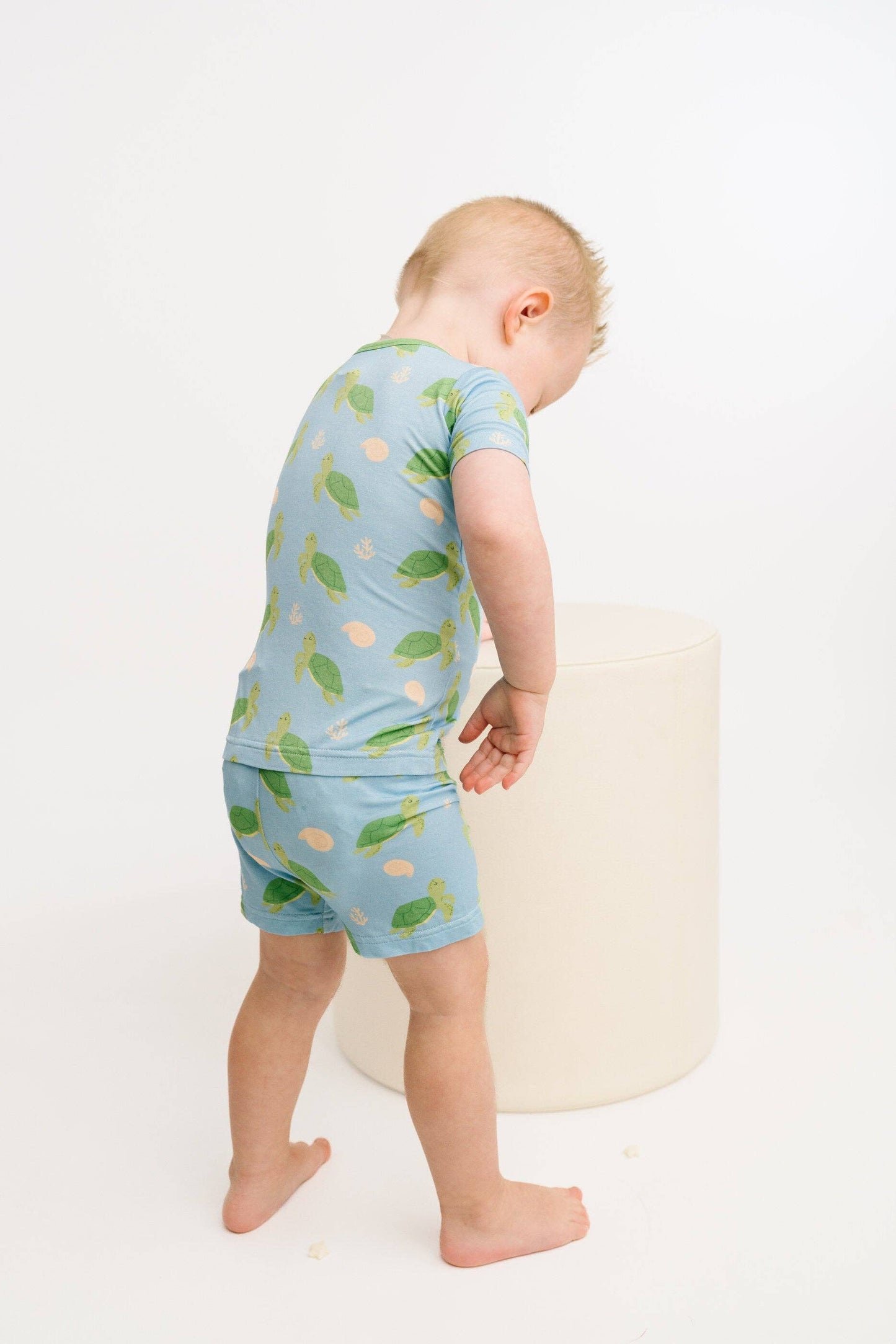 Turtle Friends Bamboo Shorts Set