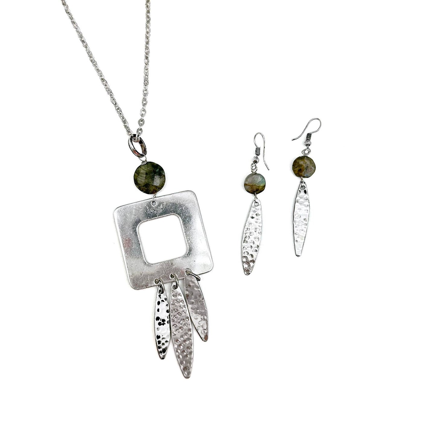 Banjara Collection Necklace - Labradorite, Silver Square