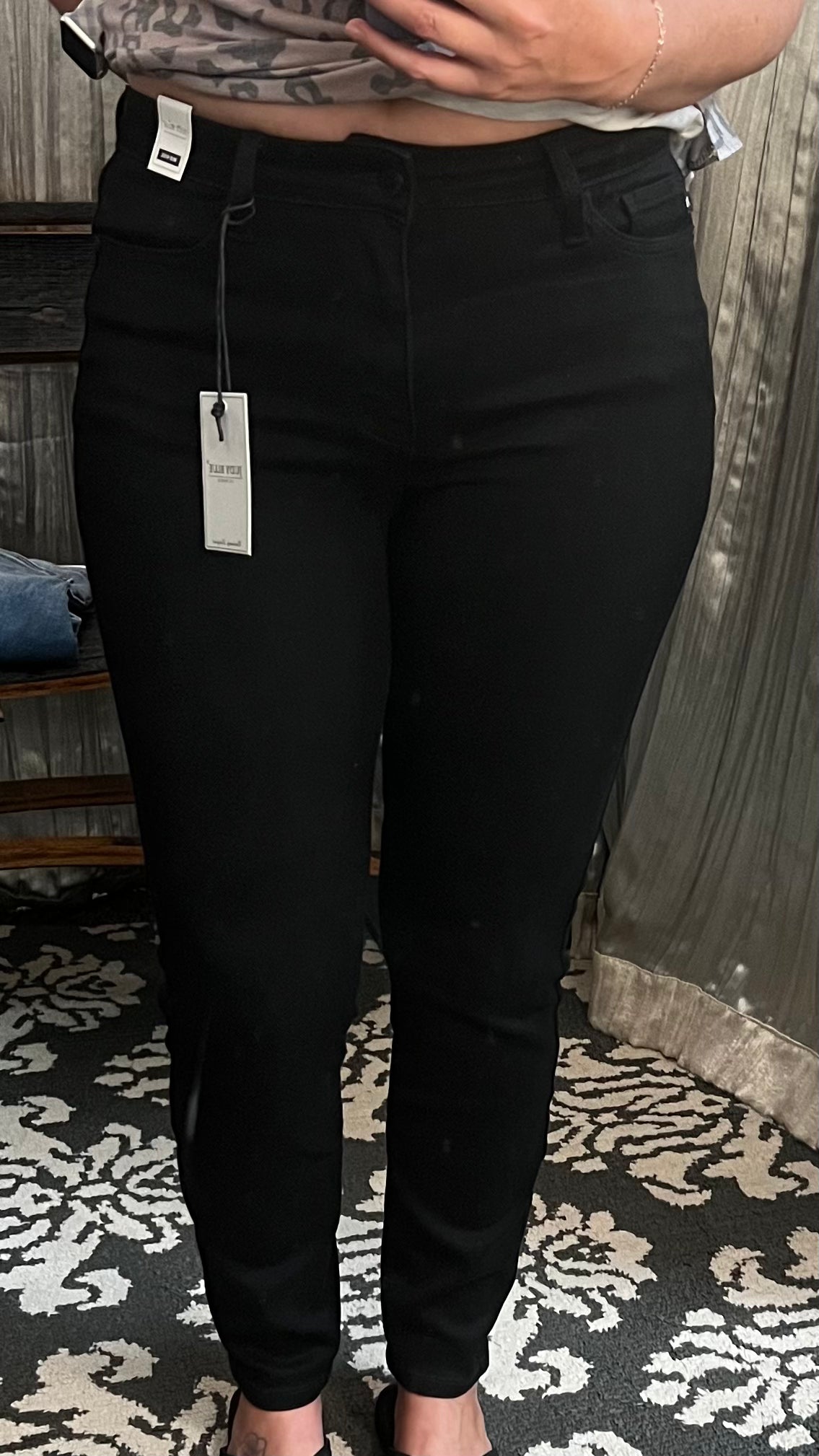 Casey Black mid-rise slim Judy Blue Jeans