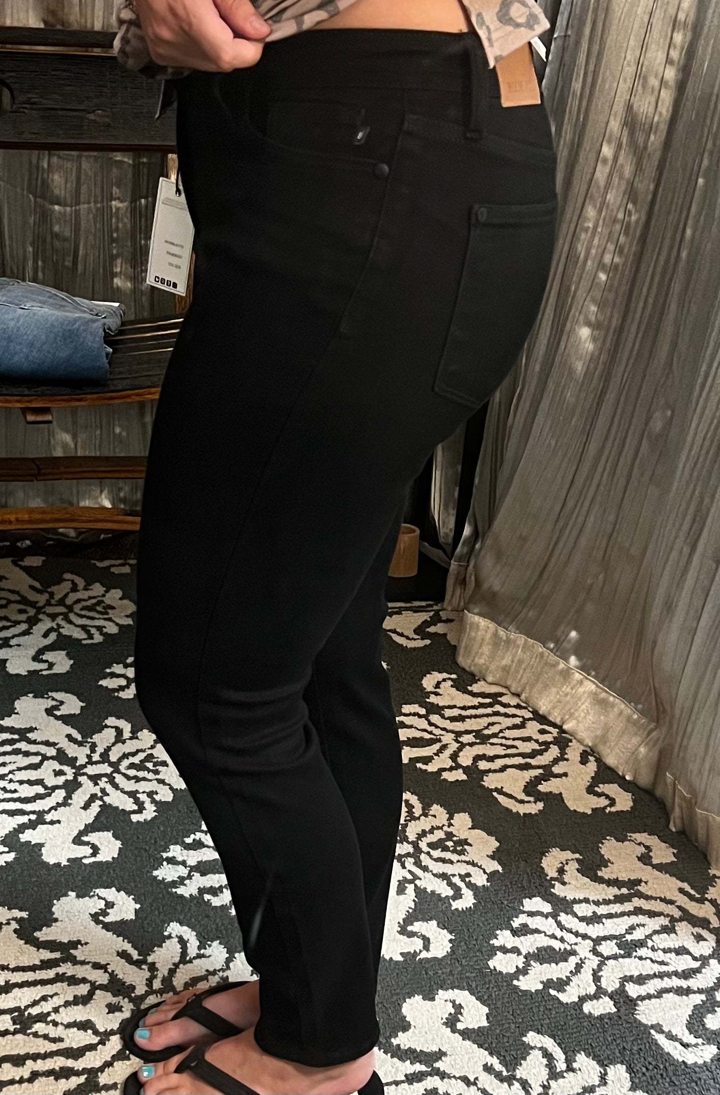 Casey Black mid-rise slim Judy Blue Jeans