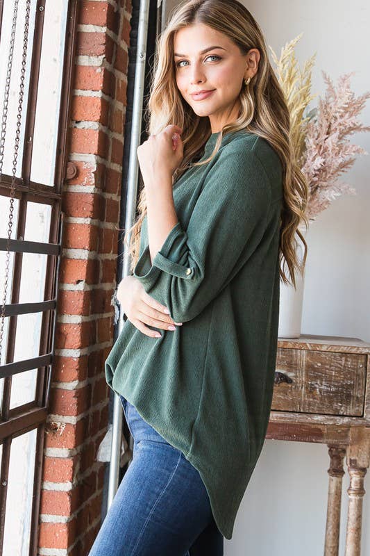 Roll up sleeve v-neck collar top
