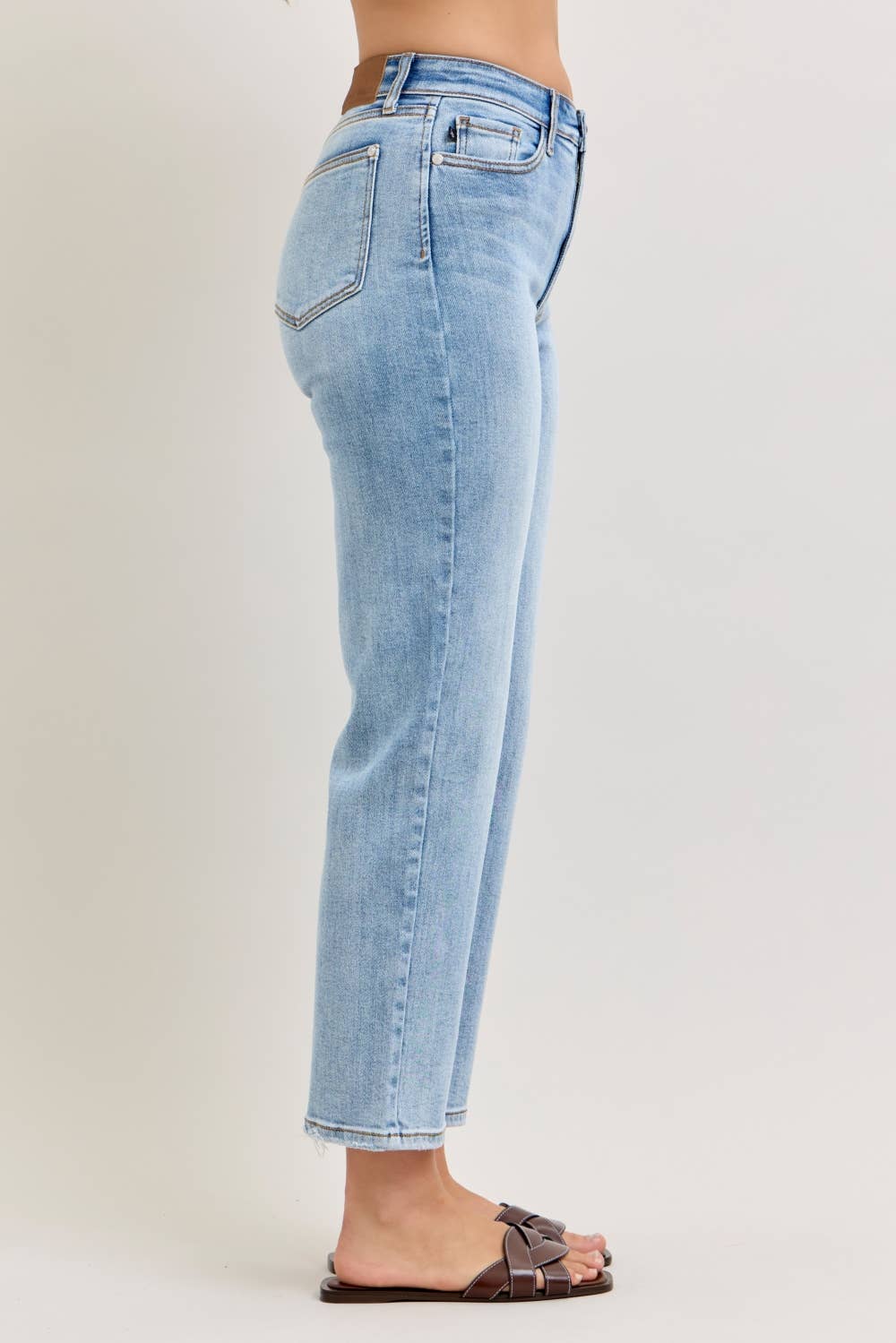 Chelsey - High rise Ankle Straight Judy blue jeans