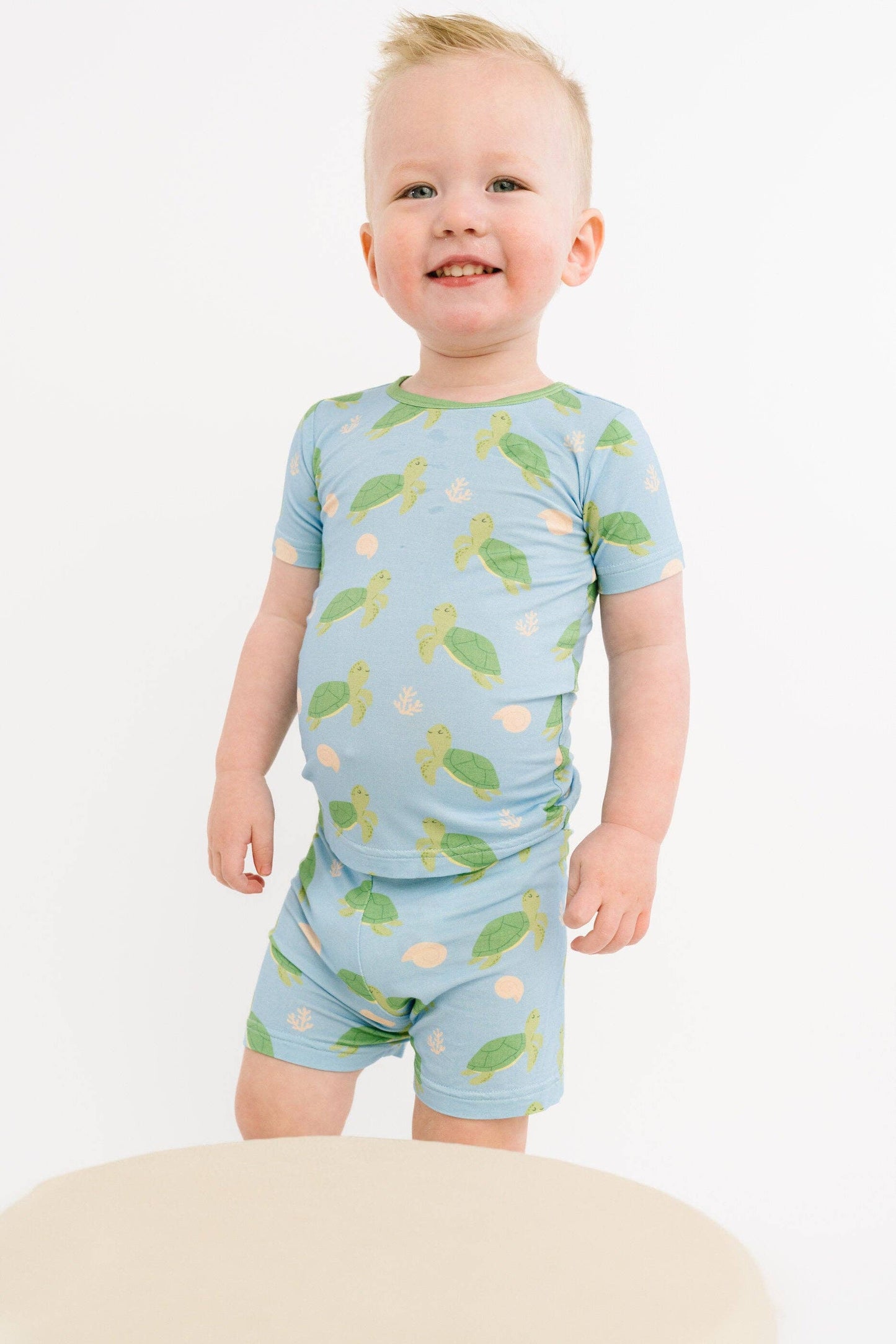 Turtle Friends Bamboo Shorts Set