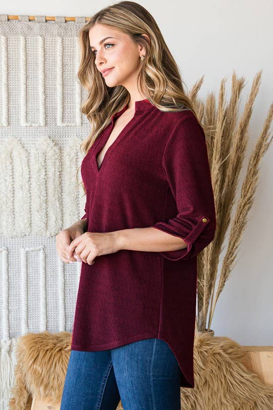 Roll up sleeve v-neck collar top