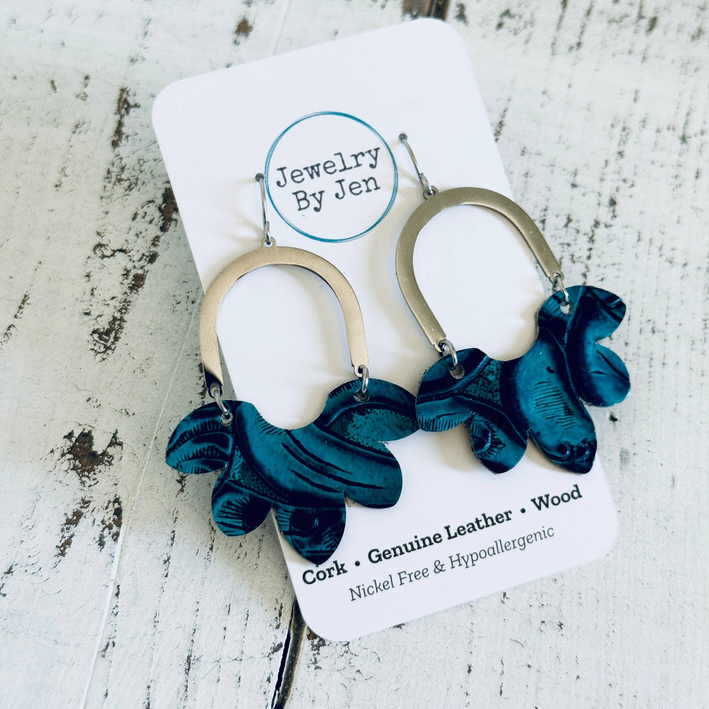 Split Flower Earrings: Aquamarine Tooled