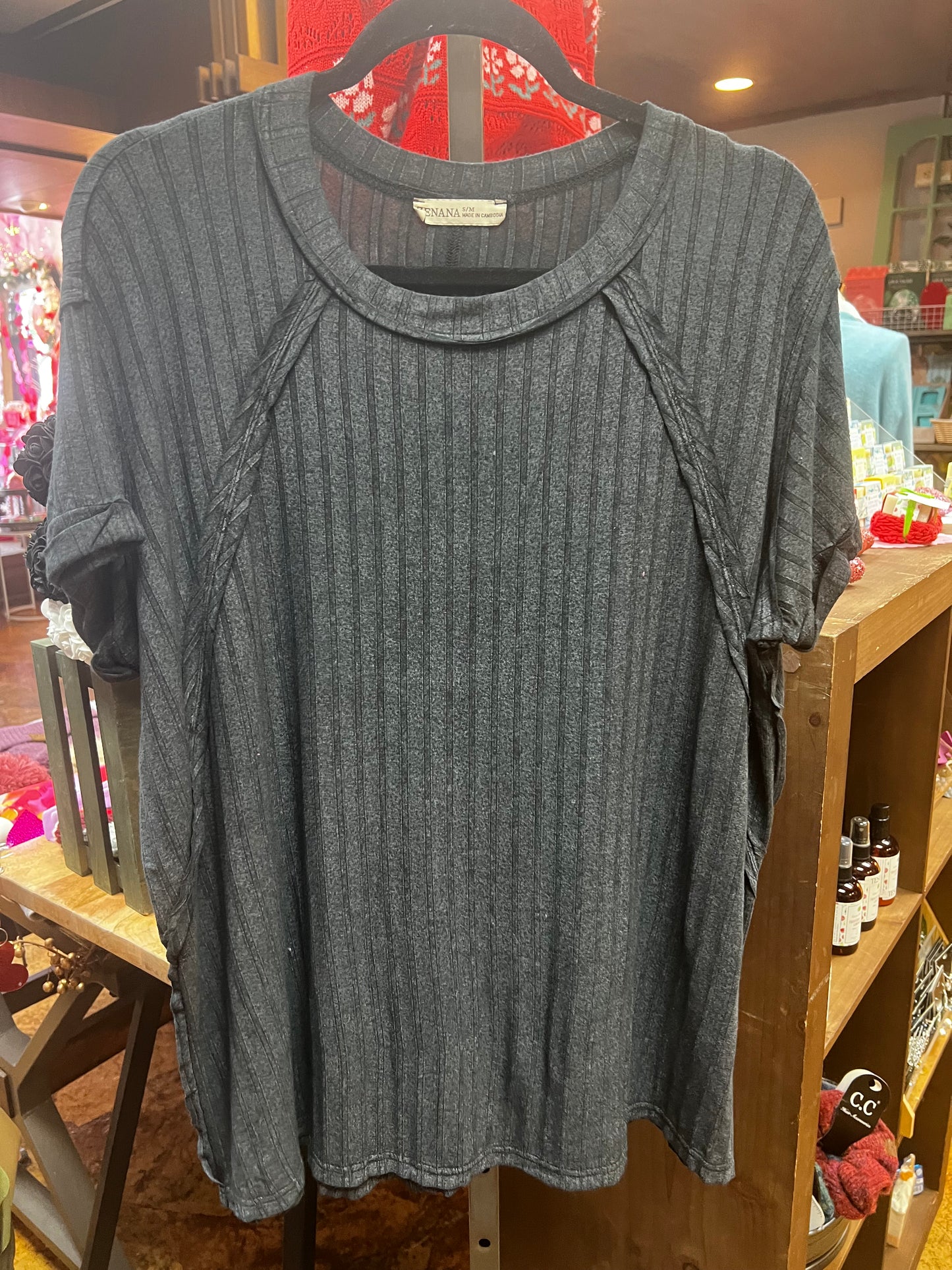 Acid washed ribbed top