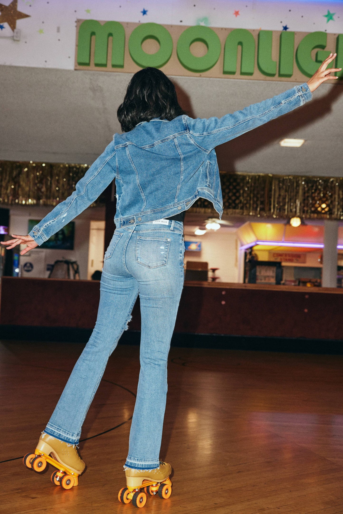 Savannah- Mid rise Destroy Bootcut Judy blue jeans