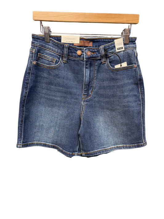 Zoey - 2 button mid length dad Judy Blue shorts