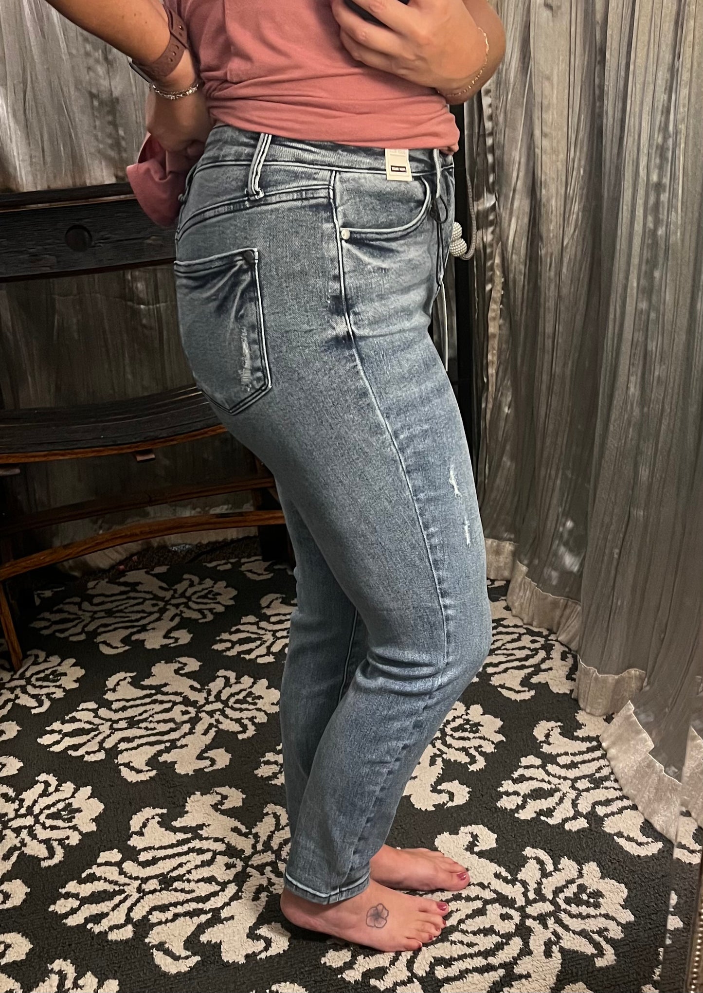 Plus- High waist vintage Judy Blue Jeans