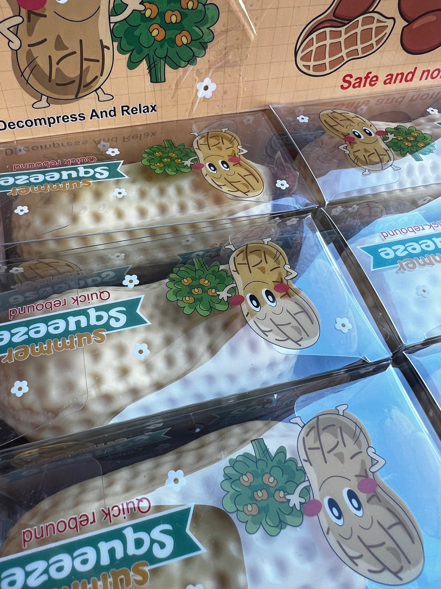 Crunchy peanut squishy