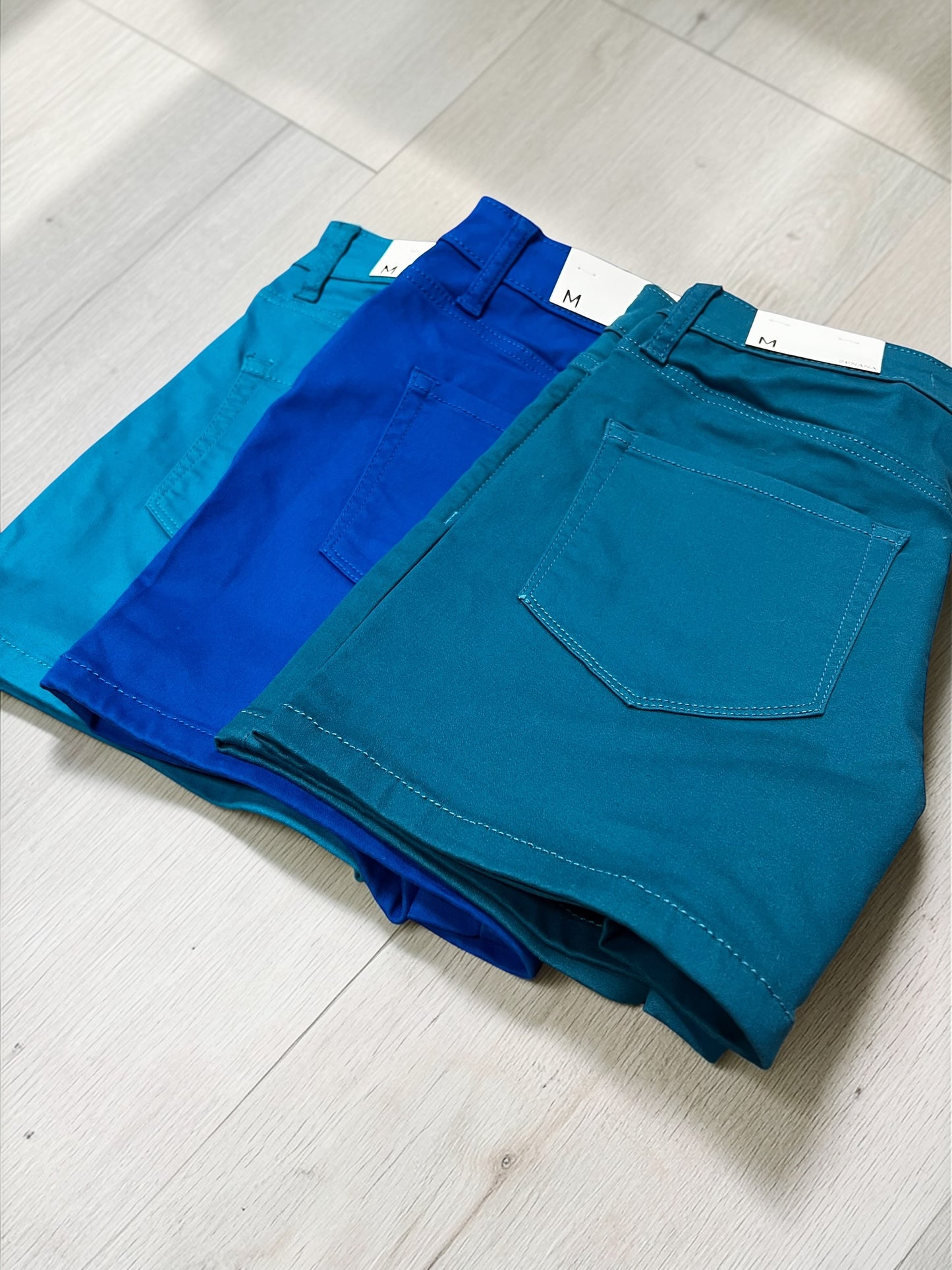 Colored stretch jean shorts