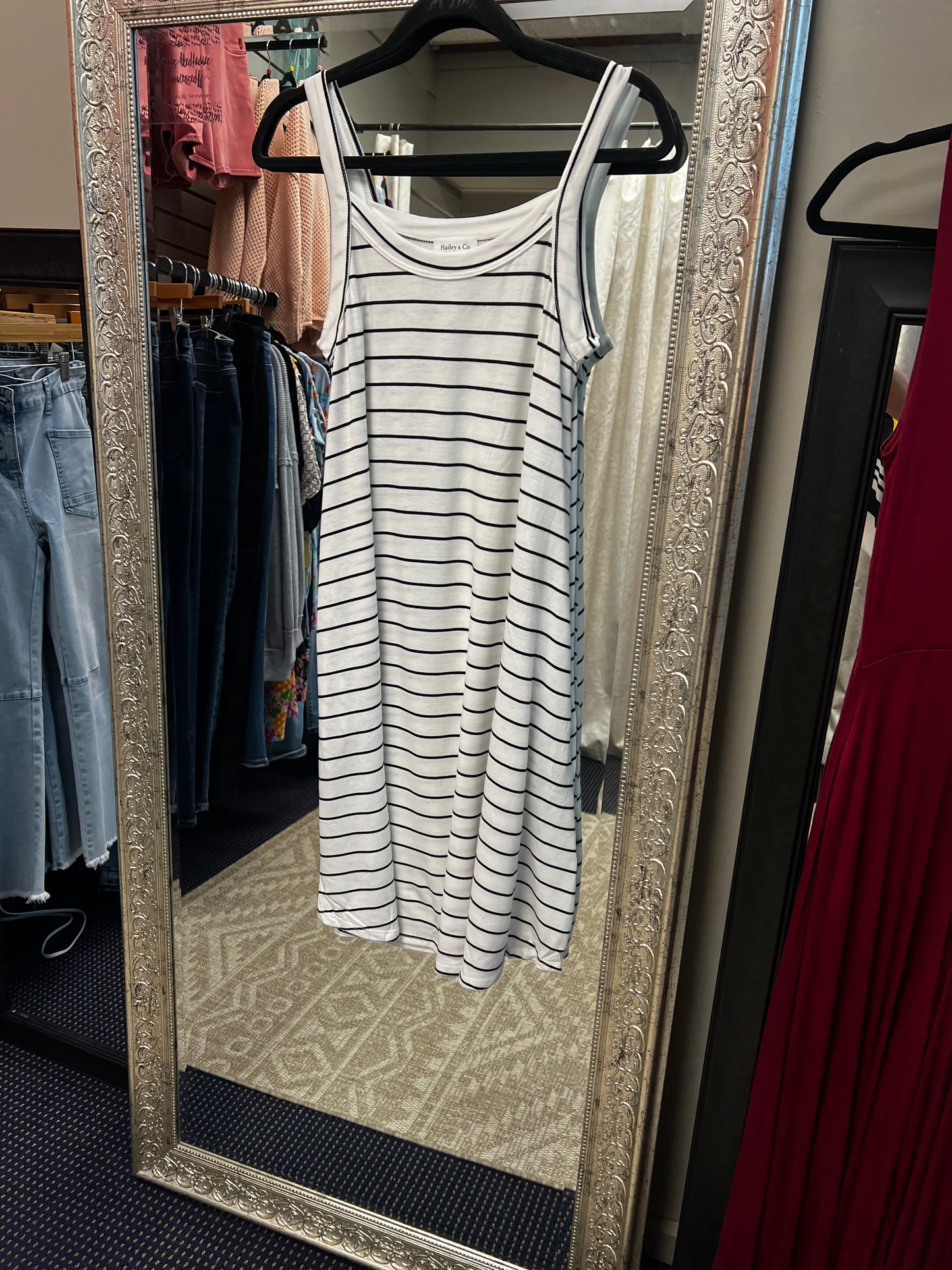 Sleeveless stripe dress