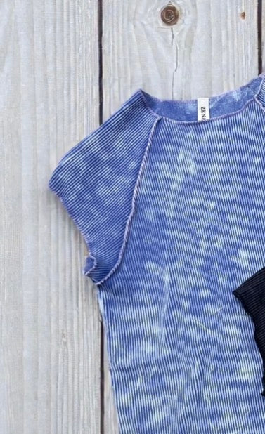 Stone washed ribbed top