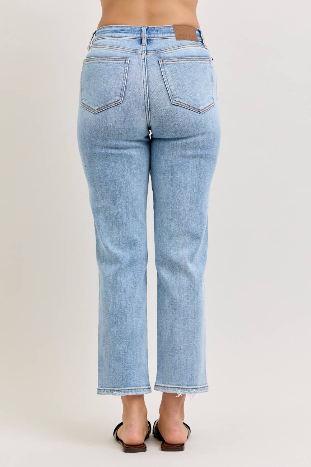 Chelsey - High rise Ankle Straight Judy blue jeans