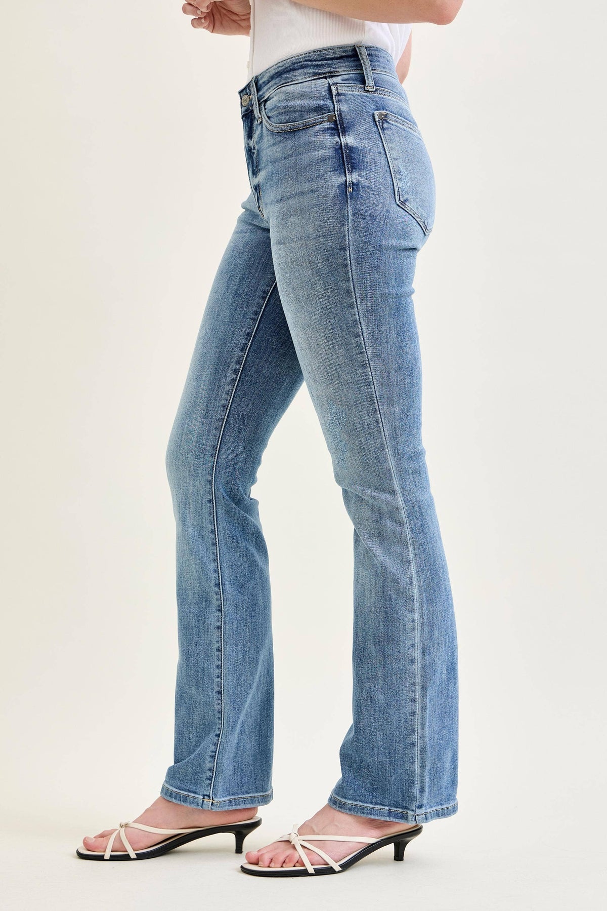 Alley -Mid-rise bootcut Judy Blue Jeans