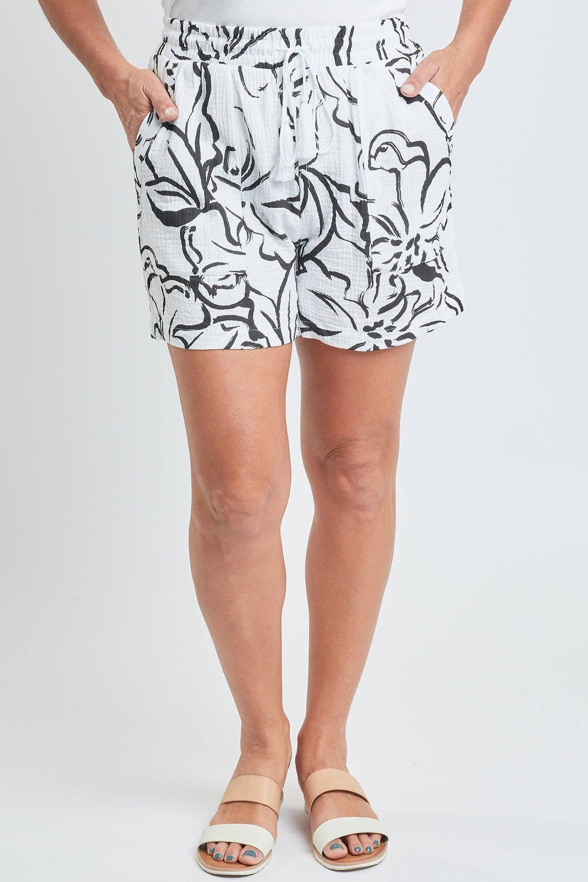 Double Gauze Abstract Flower Shorts