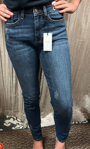 Relaxed mid-rise Judy Blue Jeans