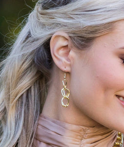 Chain link earrings