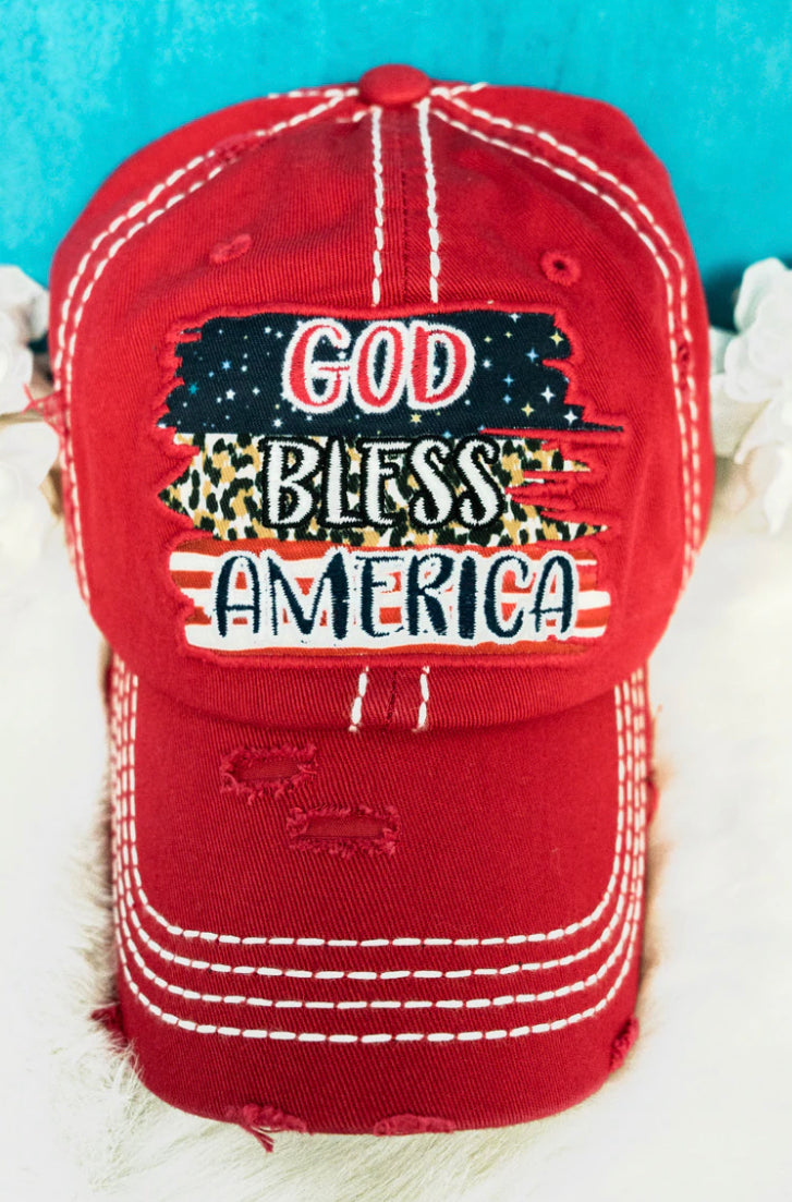 DISTRESSED RED 'GOD BLESS AMERICA' HAT