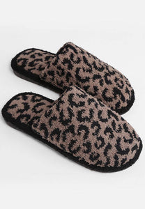 Leopard microfiber slipper